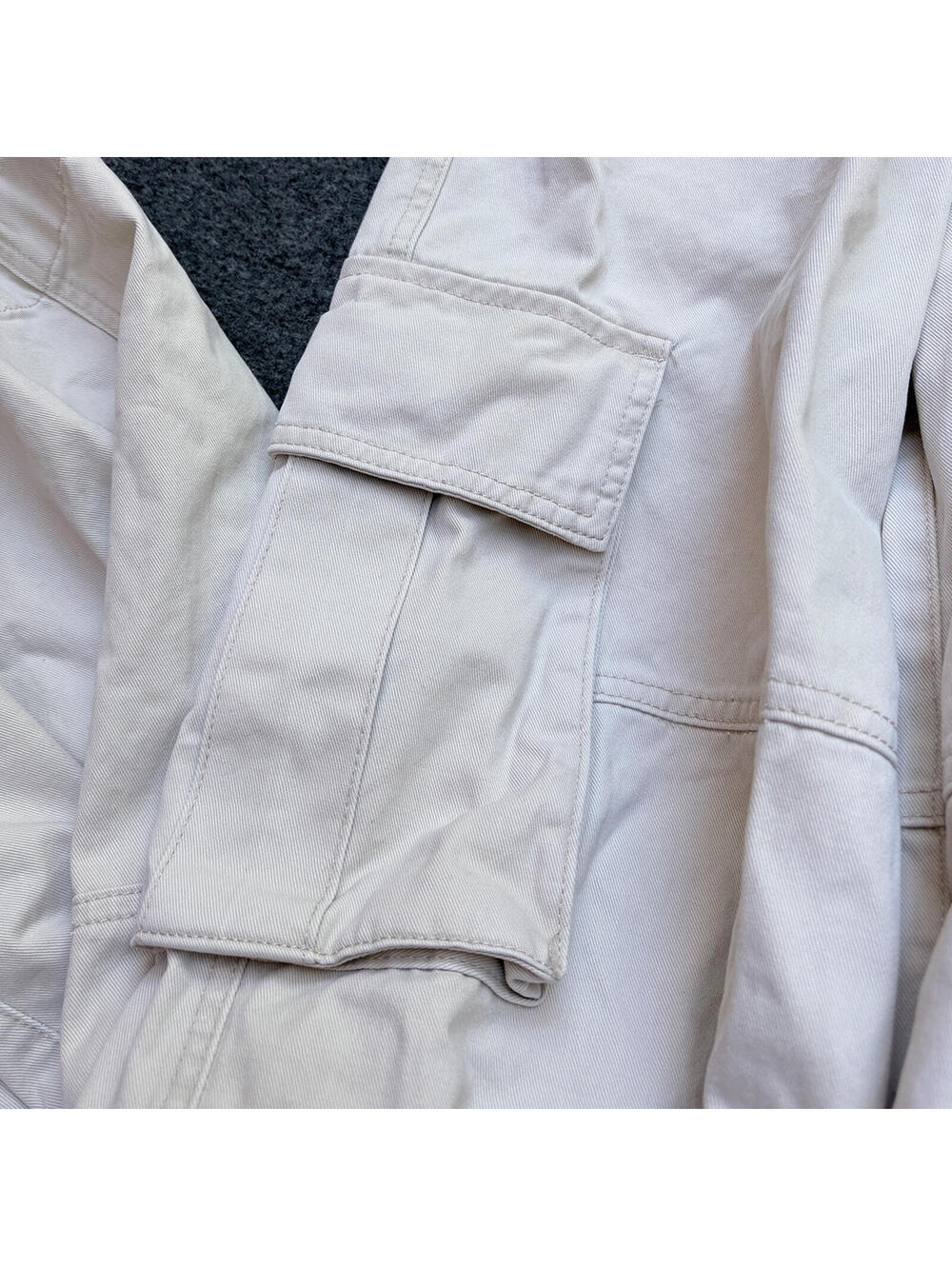 Cotton On Light Beige Cargo Pants with Multiple Pockets - Picture 3 of 6